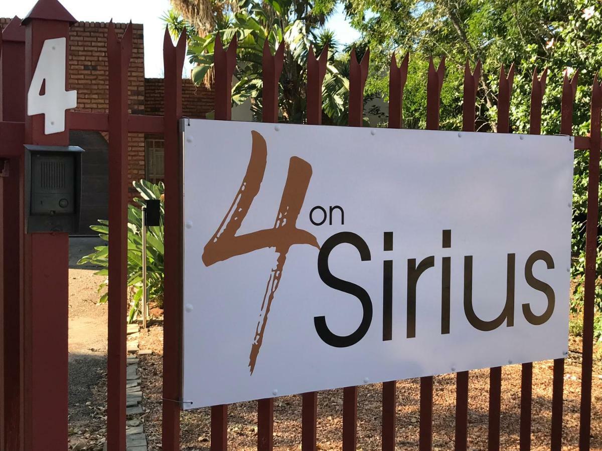 4 On Sirius Hotel Полокване Екстериор снимка